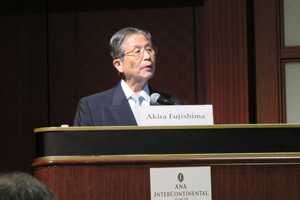 Photo of Dr. Akira Fujishima, Distinguished Professor at Tokyo University of Science