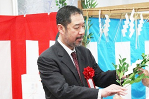 Photo of NEDO President Oikawa at completion ceremony