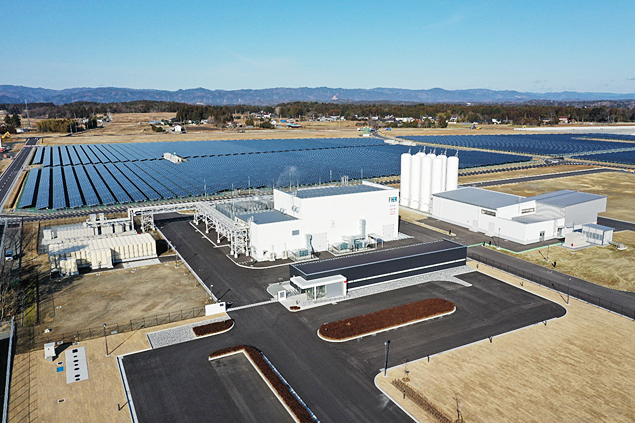 完成した福島水素エネルギー研究フィールド（FH2R）の写真