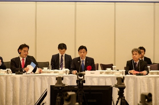 閣僚会合の写真