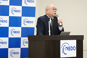 Photo of presentation by Project Leader Satoru Kuhara