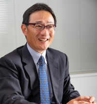 弁護士法人内田・鮫島法律事務所 代表パートナー弁護士 鮫島 正洋(さめじま まさひろ)氏の写真