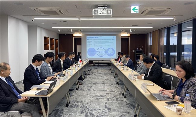 Photo of the exchange of views meeting