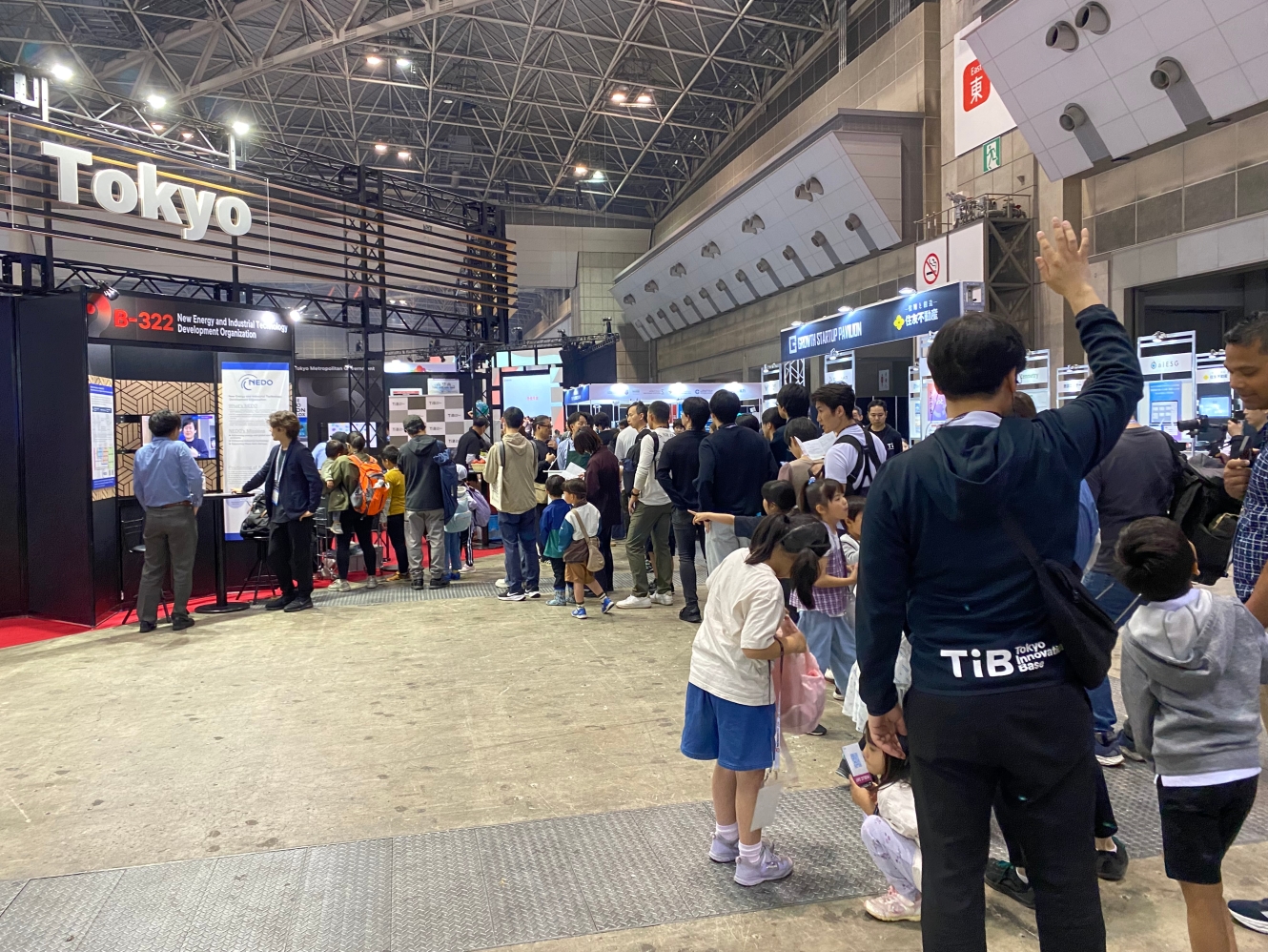 SusHi Tech Tokyo 2025　NEDOブース周辺の様子です。